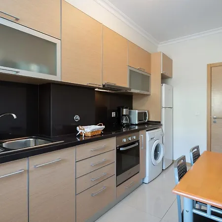 The Village - Outstanding Brand New 2 Bedrooms In Gale *