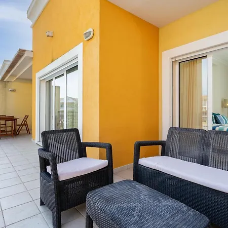 The Village - Outstanding Brand New 2 Bedrooms In Gale Apartment