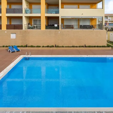 The Village - Outstanding Brand New 2 Bedrooms In Gale Apartment *